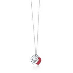 Tiffany & Co RTT discontinued bigger double hearts pendant.
